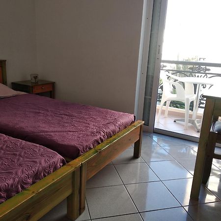 Ton Mari Apartments Paleochora Buitenkant foto