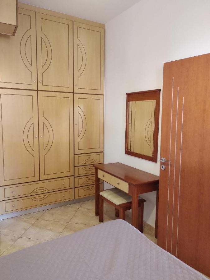 Ton Mari Apartments Paleochora Buitenkant foto