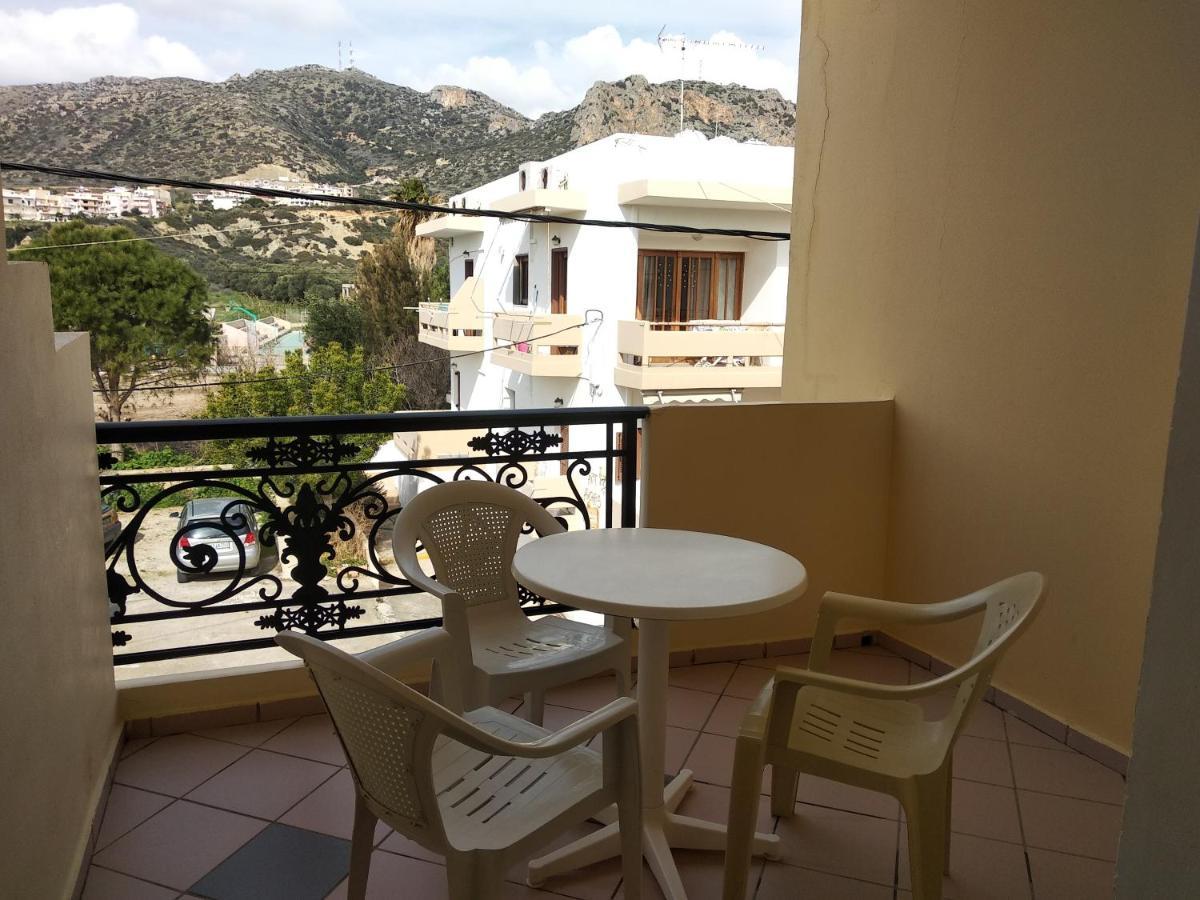 Ton Mari Apartments Paleochora Buitenkant foto