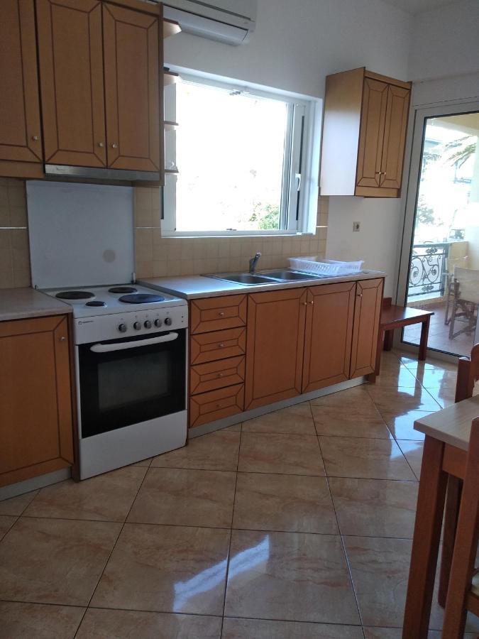 Ton Mari Apartments Paleochora Buitenkant foto